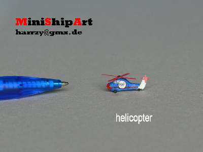 Schiffsmodell airplanes and helicopter 1/1250