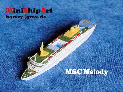 Schiffsmodell cruise liner 1/1250