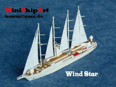 Schiffsmodell cruise liner 1/1250